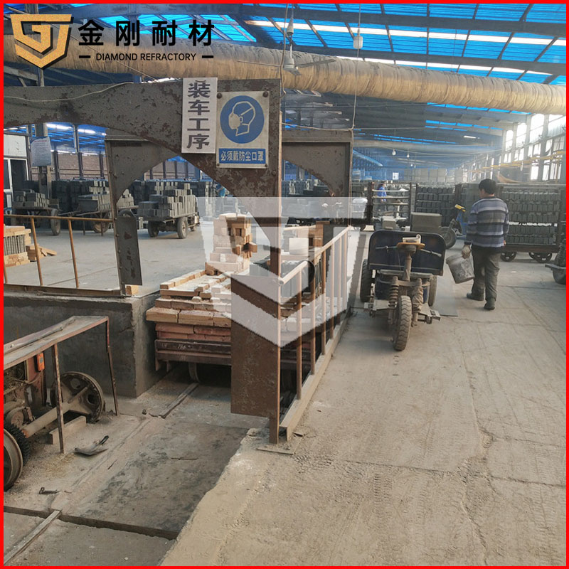 ɽ������ͻ�������޹�˾�ͻ�ש����չʾ